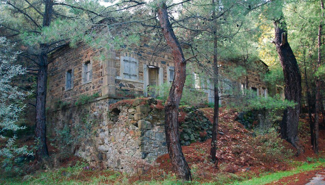 Μεταλλεία Κεράμου