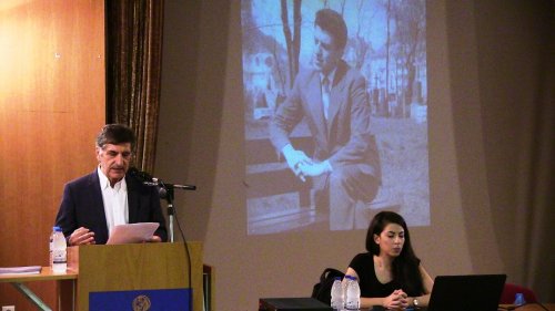 Έκθεση Απαγορευμένου Αντιστασιακού Τύπου και Λογοτεχνίας στην Κατοχή Έκθεση Απαγορευμένου Αντιστασιακού Τύπου και Λογοτεχνίας στην Κατοχή